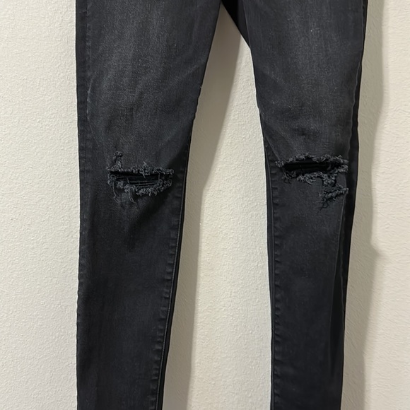 American Eagle The Lu(x)e Jean Hi-Rise Jegging Skinny Black Distressed Size 8 - Picture 4 of 16
